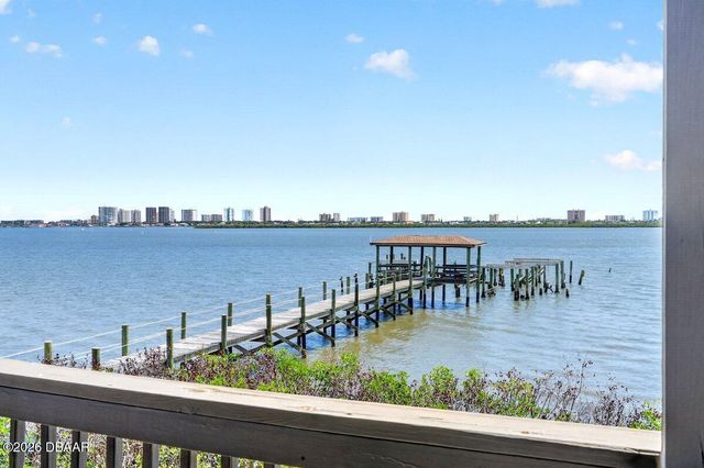 3333 S Ridgewood Ave Apt 15, Port Orange, FL 32129
