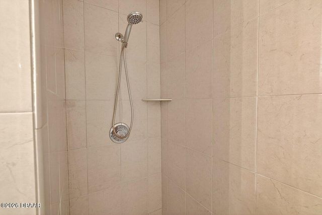 3333 S Ridgewood Ave Apt 15, Port Orange, FL 32129