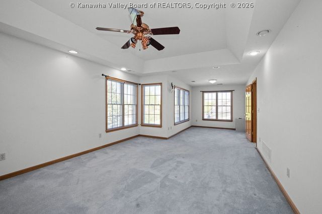 129 Leslie Drive, Scott Depot, WV 25560