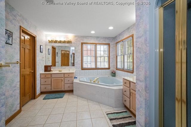 129 Leslie Drive, Scott Depot, WV 25560