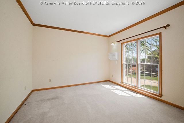 129 Leslie Drive, Scott Depot, WV 25560