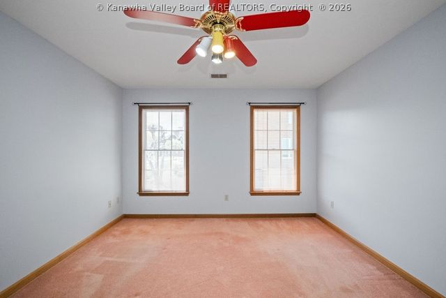 129 Leslie Drive, Scott Depot, WV 25560