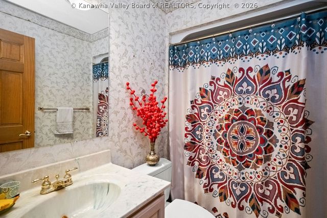 129 Leslie Drive, Scott Depot, WV 25560