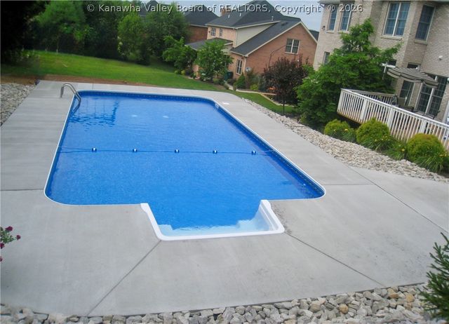 129 Leslie Drive, Scott Depot, WV 25560