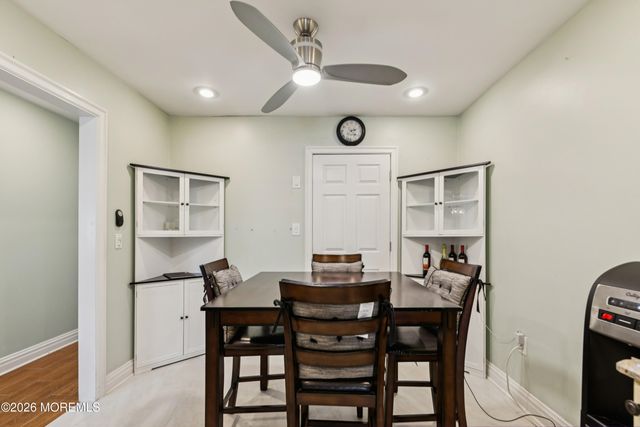 92 Lexington Circle, Matawan, NJ 07747