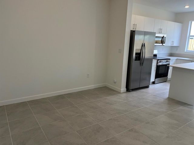 2624 SE 25th, Homestead, FL 33035