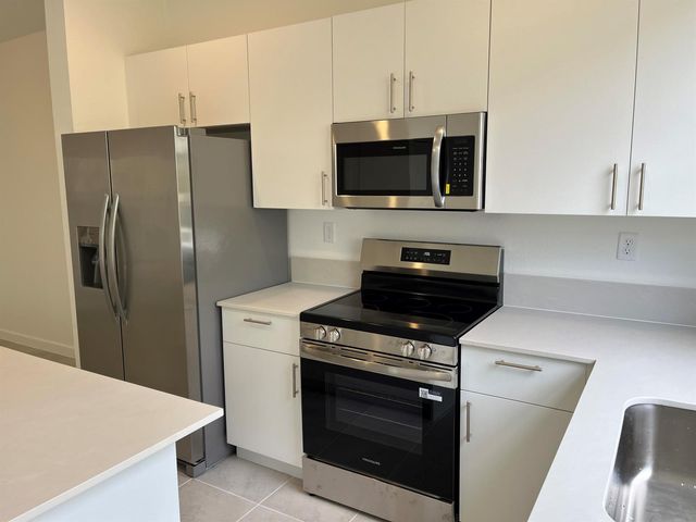 2624 SE 25th, Homestead, FL 33035