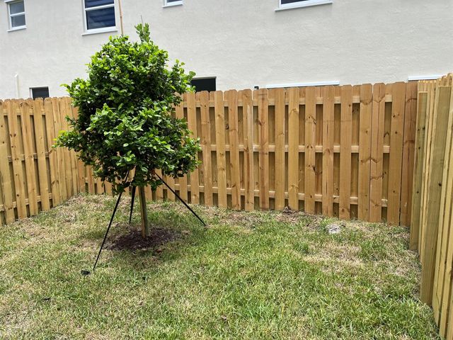 2624 SE 25th, Homestead, FL 33035