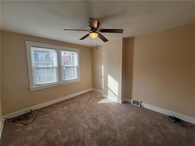 2931 Clermont Ave, Brentwood, PA 15227