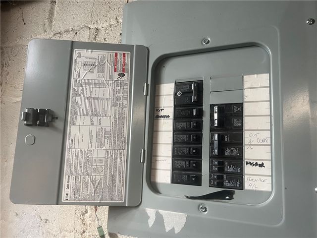 2931 Clermont Ave, Brentwood, PA 15227