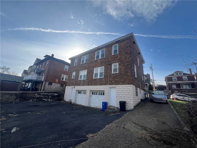 2931 Clermont Ave, Brentwood, PA 15227