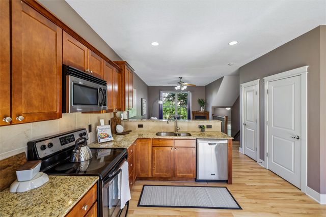 3600 SE Glenstone Drive 206, Grimes, IA 50111