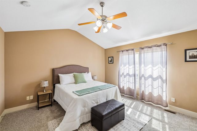 3600 SE Glenstone Drive 206, Grimes, IA 50111