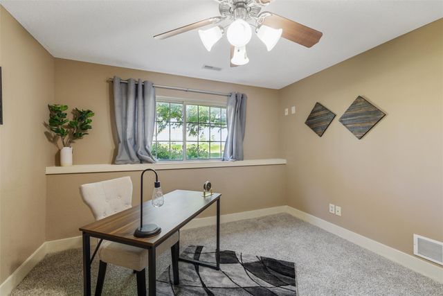 3600 SE Glenstone Drive 206, Grimes, IA 50111