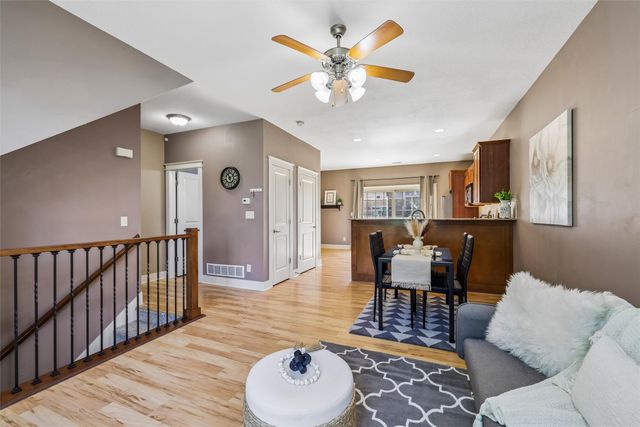 3600 SE Glenstone Drive 206, Grimes, IA 50111