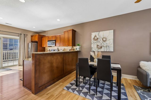 3600 SE Glenstone Drive 206, Grimes, IA 50111