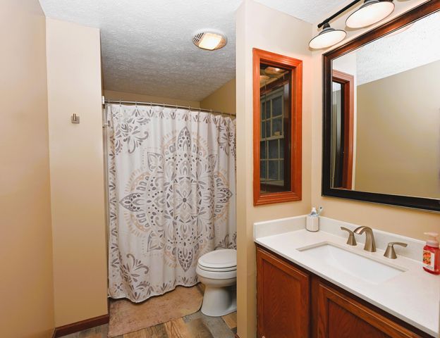 12966 Union Road, Culver, IN 46511