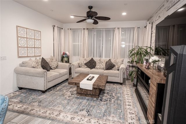 30565 Ticonderoga, Murrieta, CA 92563