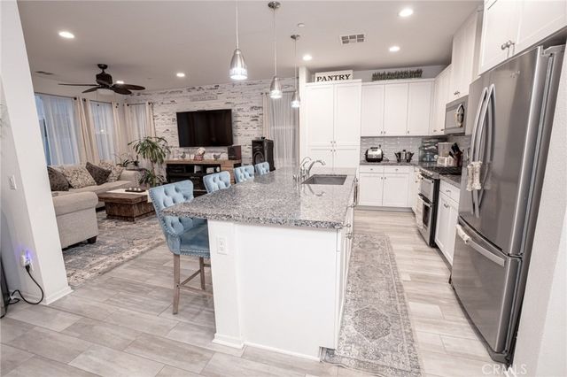 30565 Ticonderoga, Murrieta, CA 92563