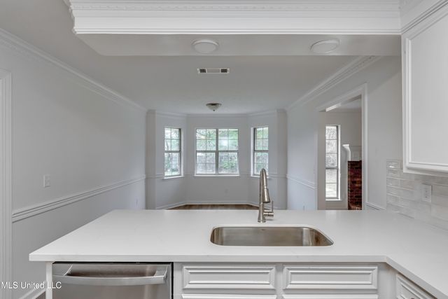 409 Hawthorne Drive, Madison, MS 39110