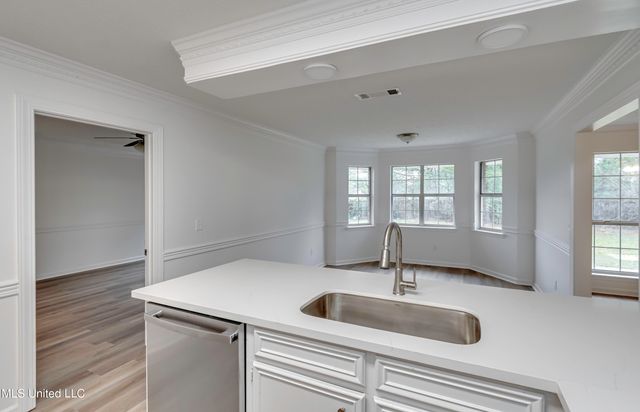 409 Hawthorne Drive, Madison, MS 39110