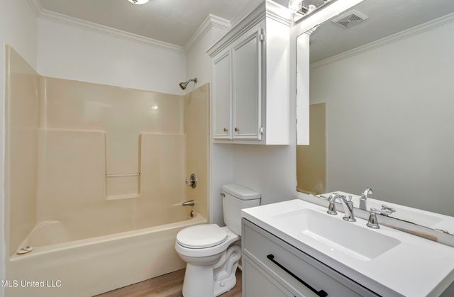 409 Hawthorne Drive, Madison, MS 39110