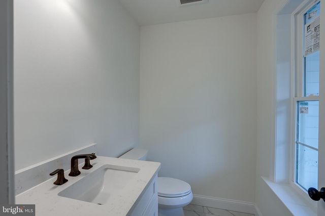 1427 WILLIAMSTOWN ERIAL RD, Sicklerville, NJ 08081