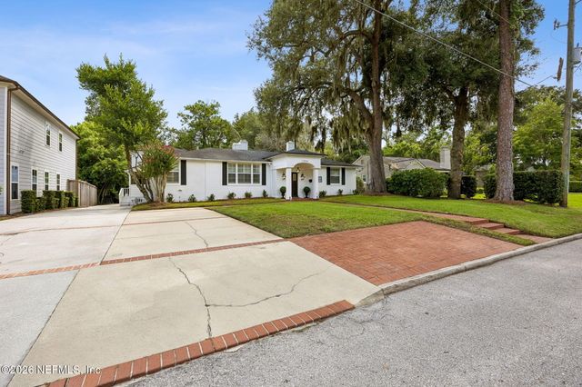 1204 MORVENWOOD Road, Jacksonville, FL 32207