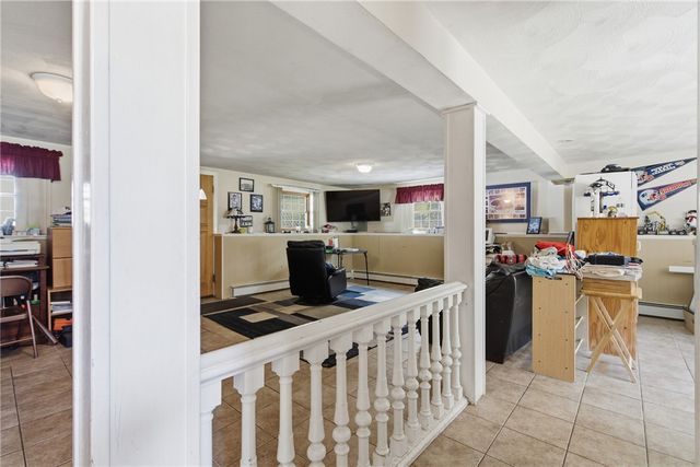 861 Greenville Avenue, Johnston, RI 02919
