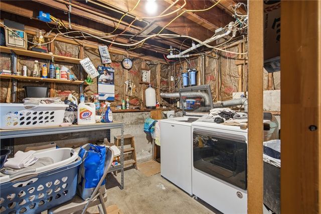 861 Greenville Avenue, Johnston, RI 02919