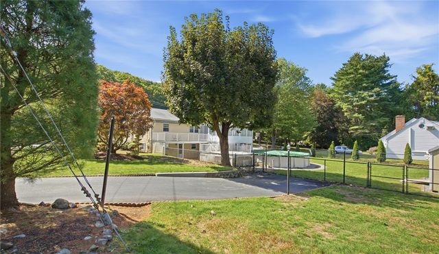 861 Greenville Avenue, Johnston, RI 02919