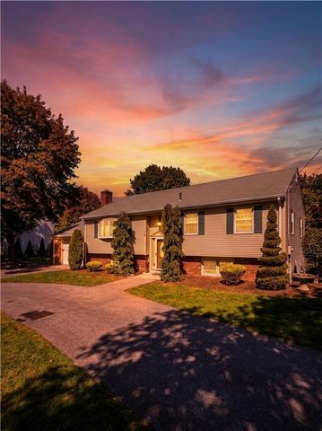 861 Greenville Avenue, Johnston, RI 02919