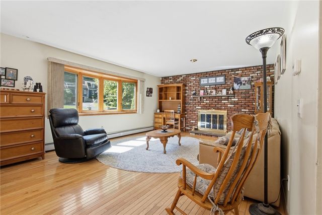 861 Greenville Avenue, Johnston, RI 02919