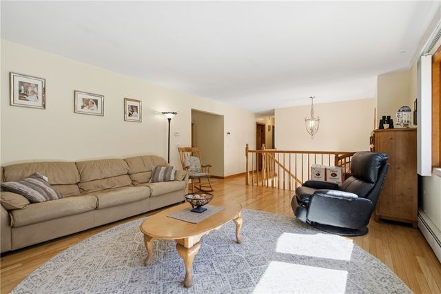 861 Greenville Avenue, Johnston, RI 02919