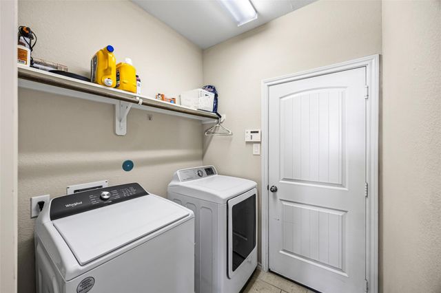 8402 Broadleaf Avenue, Baytown, TX 77521