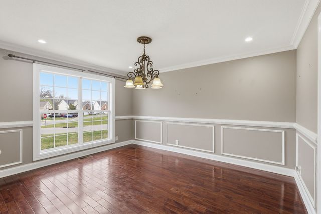 2999 Outfitters Dr, Clarksville, TN 37040