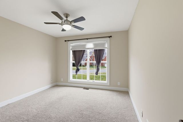 2999 Outfitters Dr, Clarksville, TN 37040