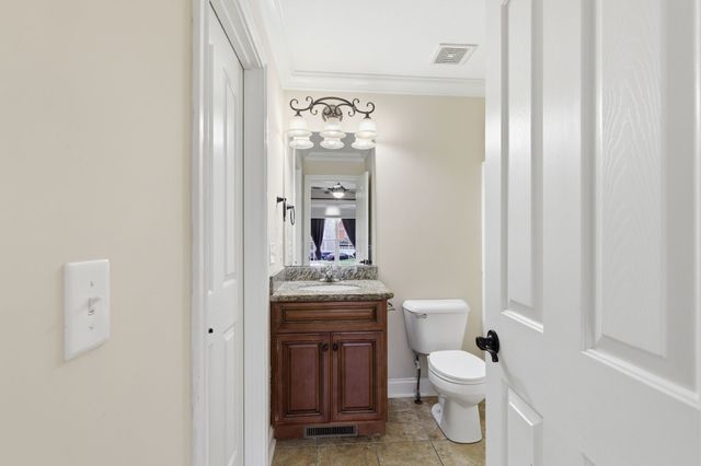 2999 Outfitters Dr, Clarksville, TN 37040