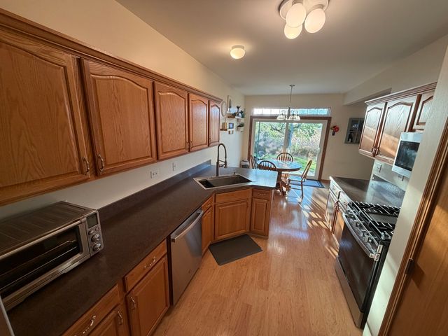 18251 Kirby Drive 1, Tinley Park, IL 60487