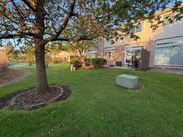 18251 Kirby Drive 1, Tinley Park, IL 60487