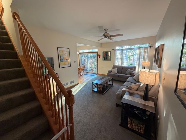 18251 Kirby Drive 1, Tinley Park, IL 60487