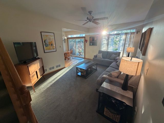 18251 Kirby Drive 1, Tinley Park, IL 60487