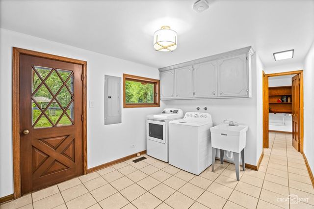 5N471 Billy Burns Road, Wayne, IL 60184