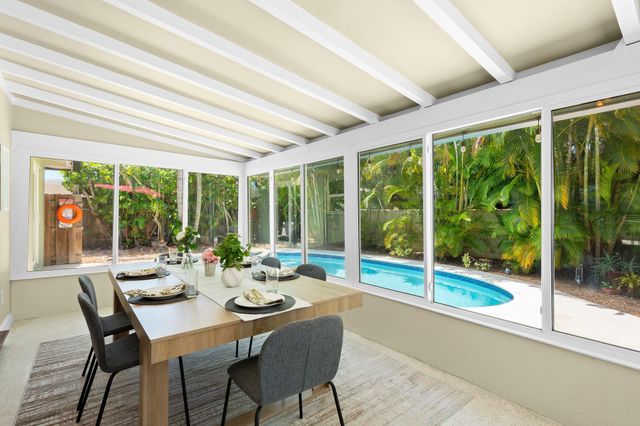 8 NE 29th St, Wilton Manors, FL 33334