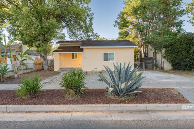 1026 E Tulare Avenue, Tulare, CA 93274