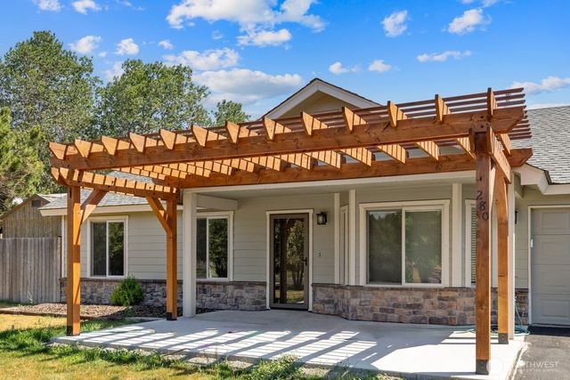 280 Blue Agate, Ronald, WA 98940