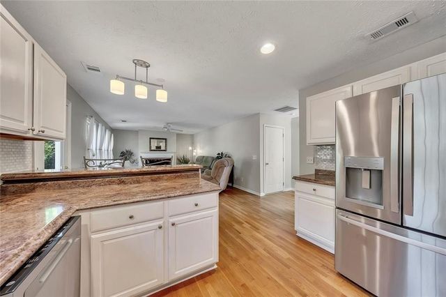 815 Plantation Ridge Overlook, Woodstock, GA 30188