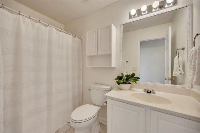 815 Plantation Ridge Overlook, Woodstock, GA 30188
