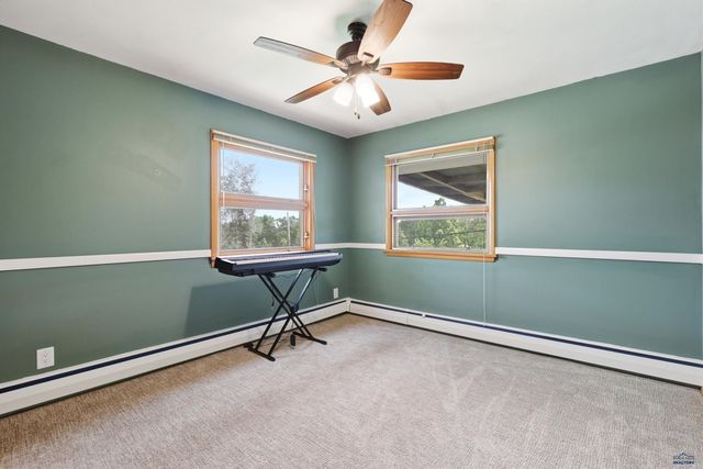 4727 S CANYON RD, Rapid City, SD 57702