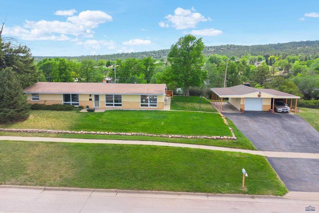 4727 S CANYON RD, Rapid City, SD 57702